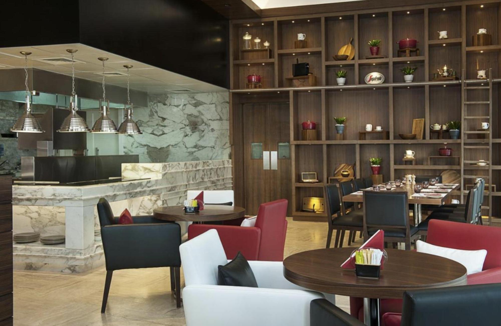 Next'House - Downtown Views Host Hostel Dubaj Kültér fotó
