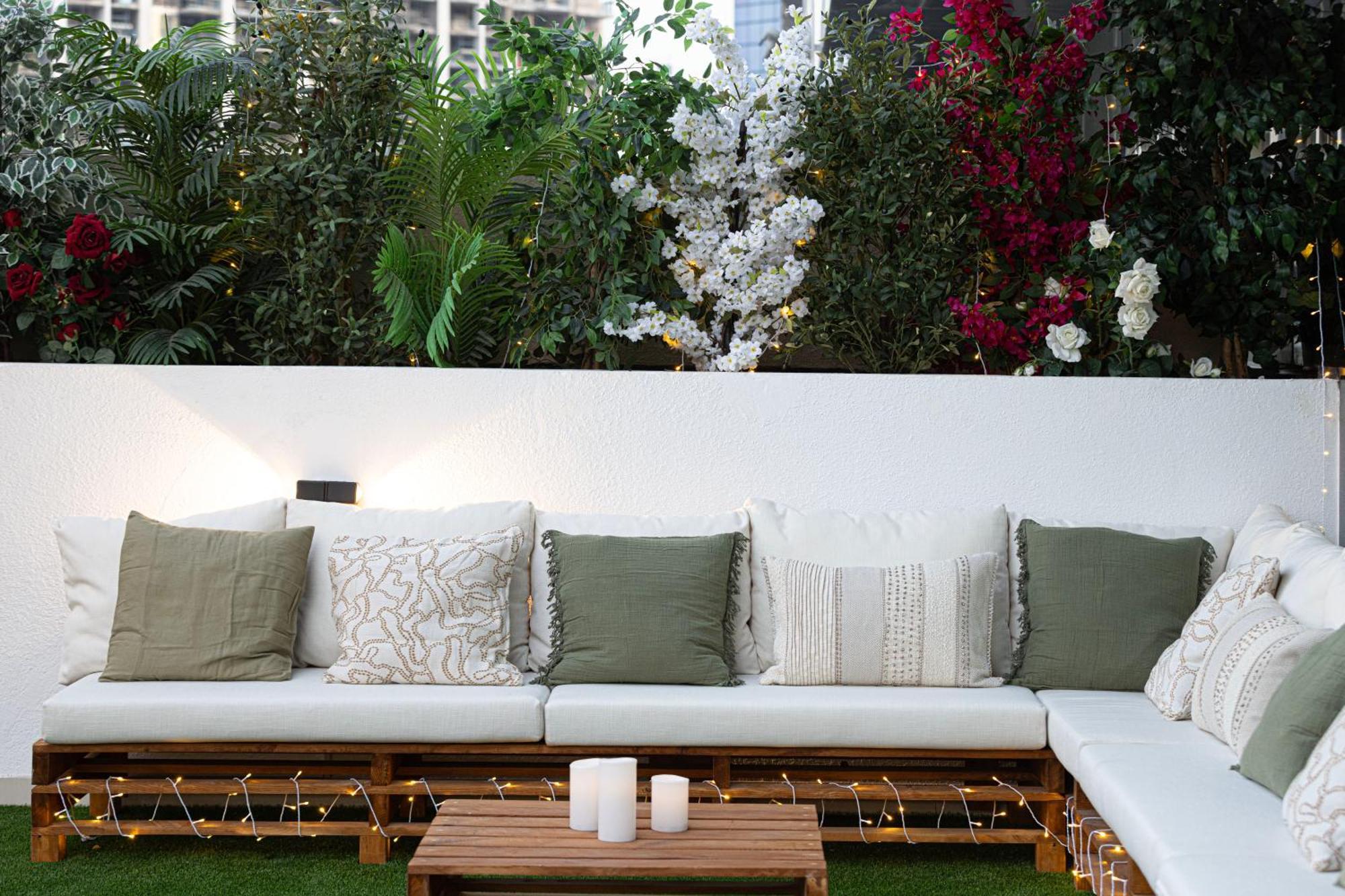 Next'House - Downtown Views Host Hostel Dubaj Kültér fotó